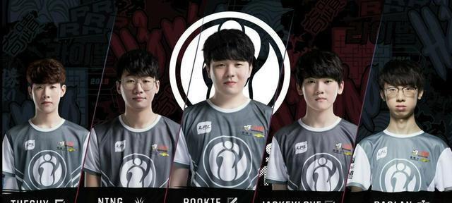 了他在不同 了他在不同